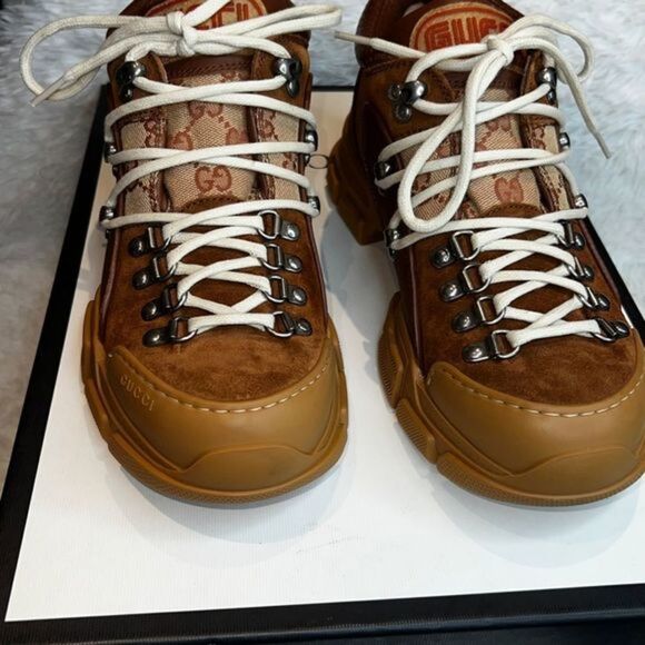 Gucci mens flash track logo suede boots - Picture 2 of 8